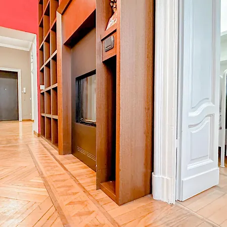 Dell'orso Luxury - 5 Mins From Montenapoleone Apartment Milan