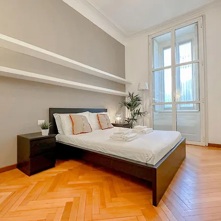 Dell'orso Luxury - 5 Mins From Montenapoleone Apartment Milan
